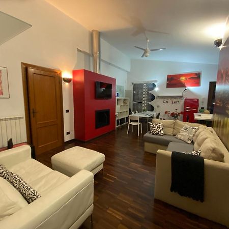 Casa Cirella Near Anagnina Metro Διαμέρισμα Ρώμη Εξωτερικό φωτογραφία